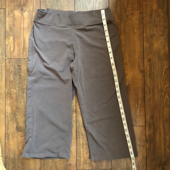 Champion 3/4 length workout pants - Picture 8 of 8